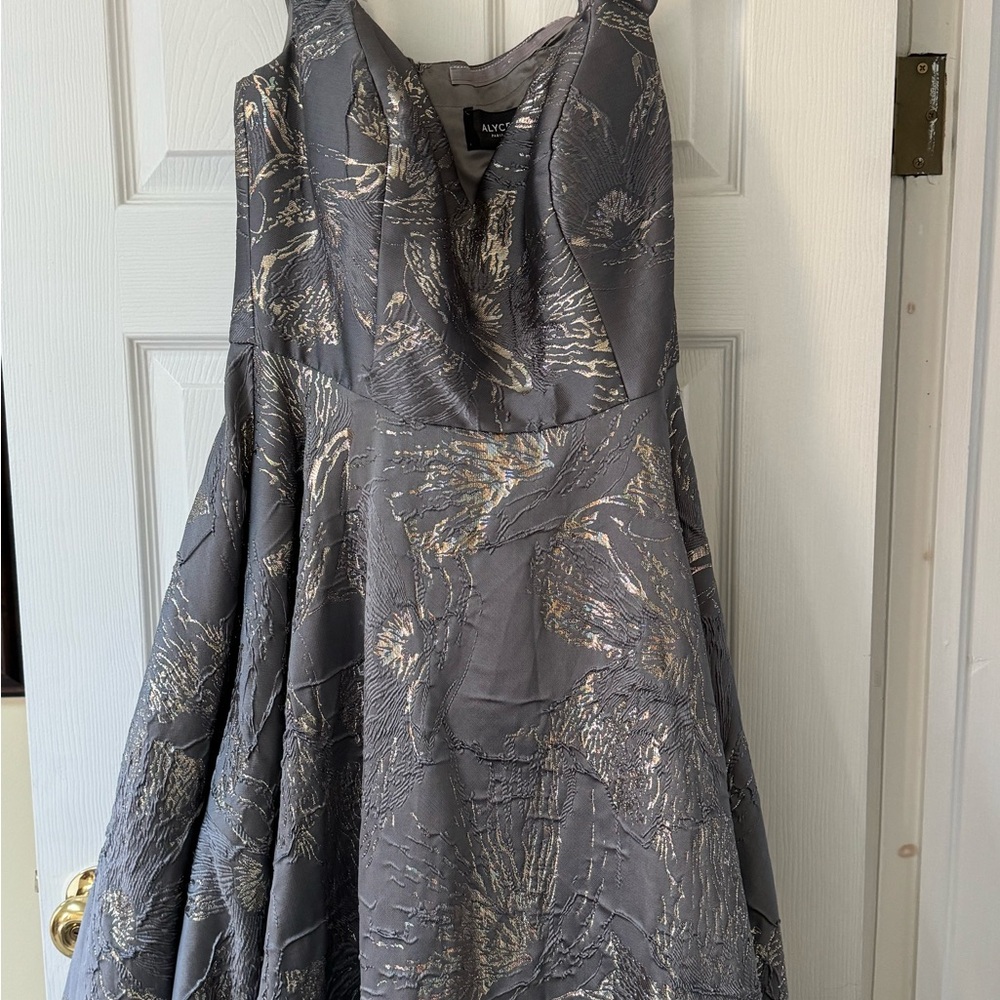 Designer ALYCE gown- worn only once-amazing material and quality